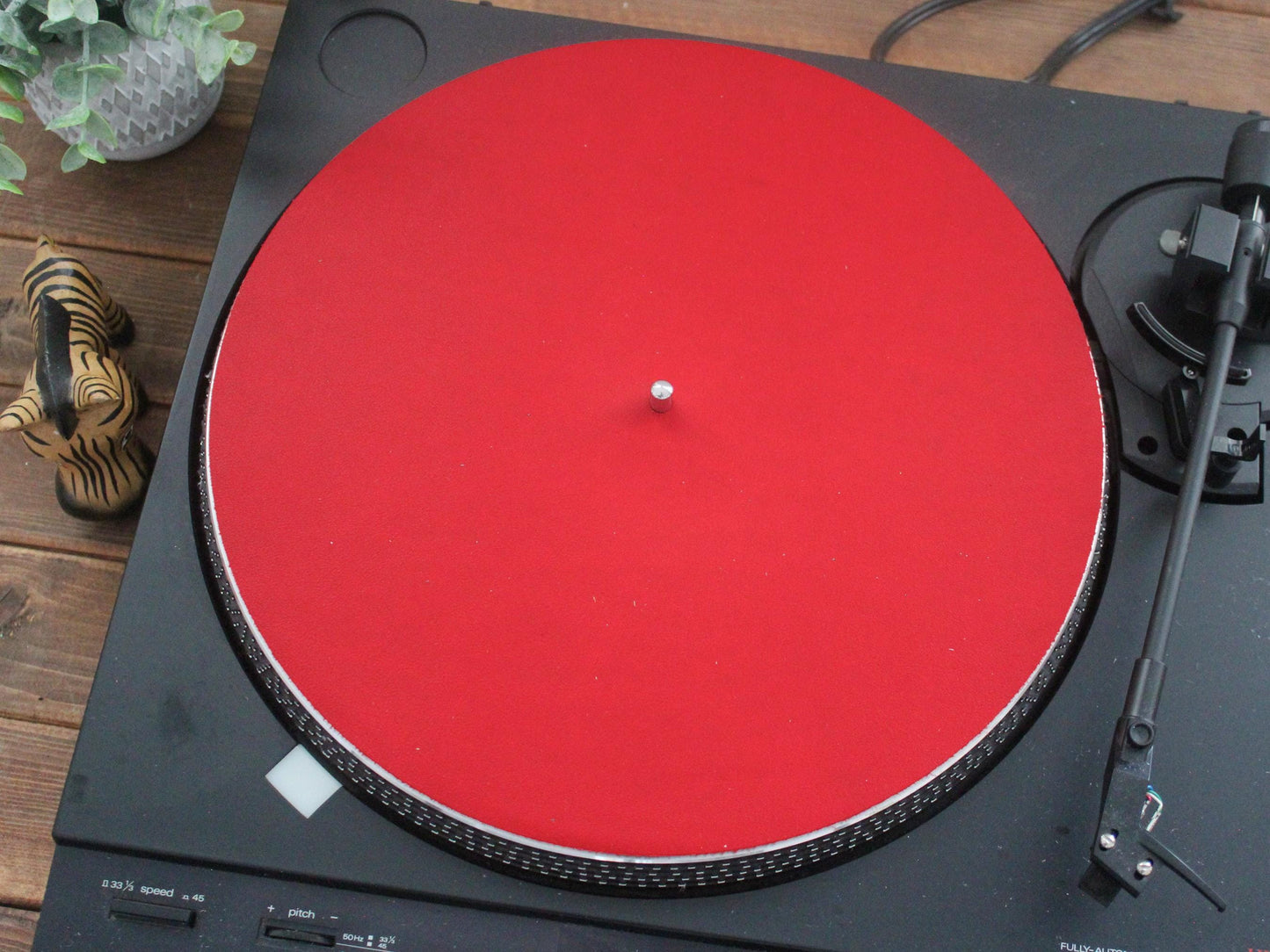 SOFT RED