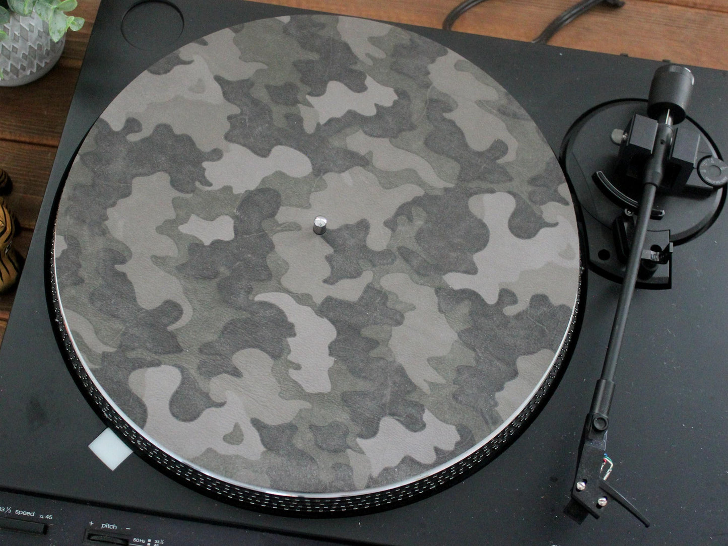 CAMOUFLAGE - GREEN & BROWN