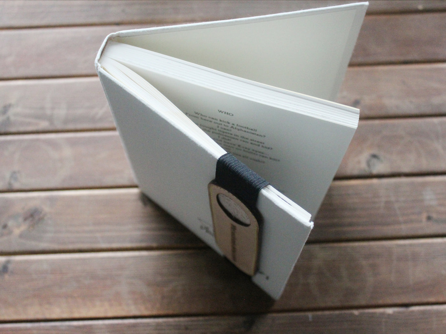 THE INSPIRE Leather Pen Sleeve Bookmark